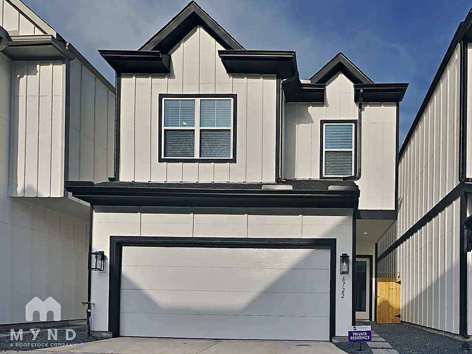 6722 Parker Oaks Ln