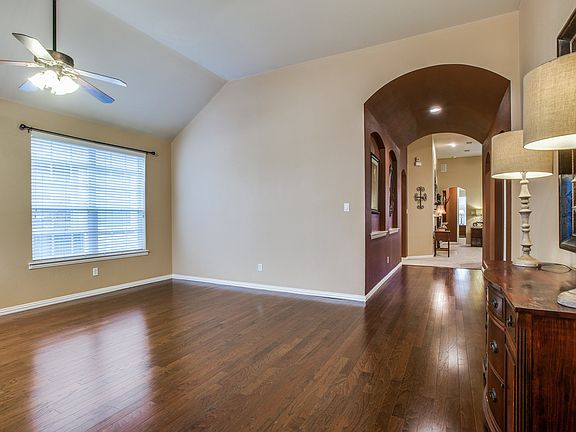 5th image of 2420 Quail Creek Dr