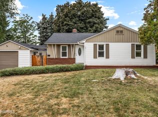 418 S 35th Ave, Yakima, WA 98902