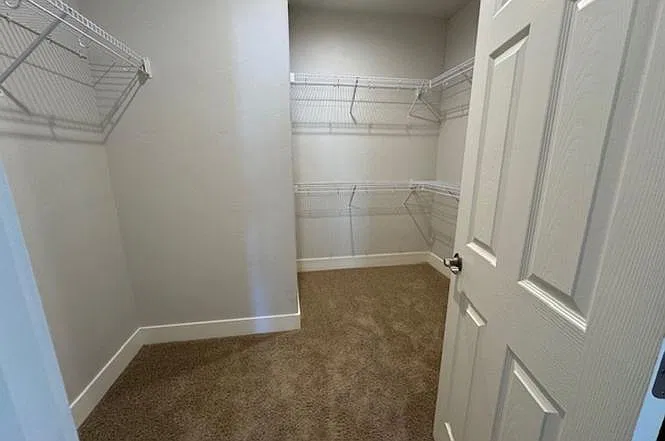 20587 Rolen Ave — Photo 6
