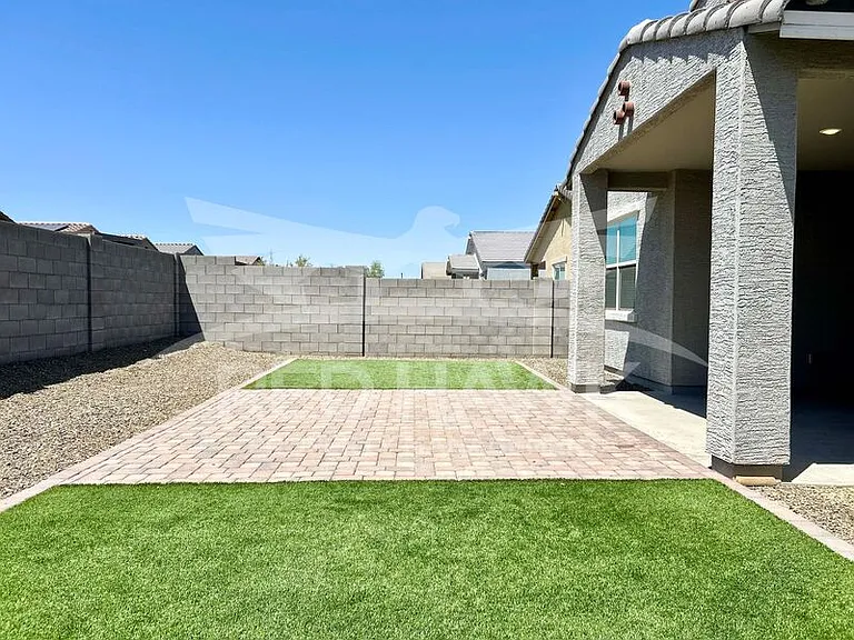 12641 W State Ct — Photo 23