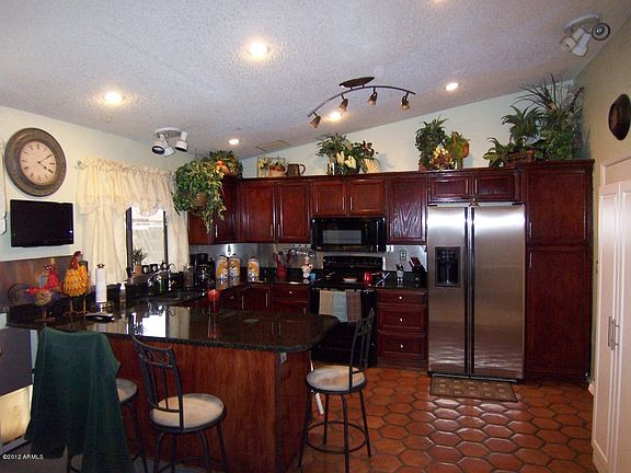 2nd image of 8522 N 52nd Drive