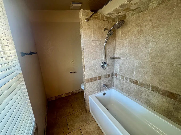 1333 White Oak Rd — Photo 9