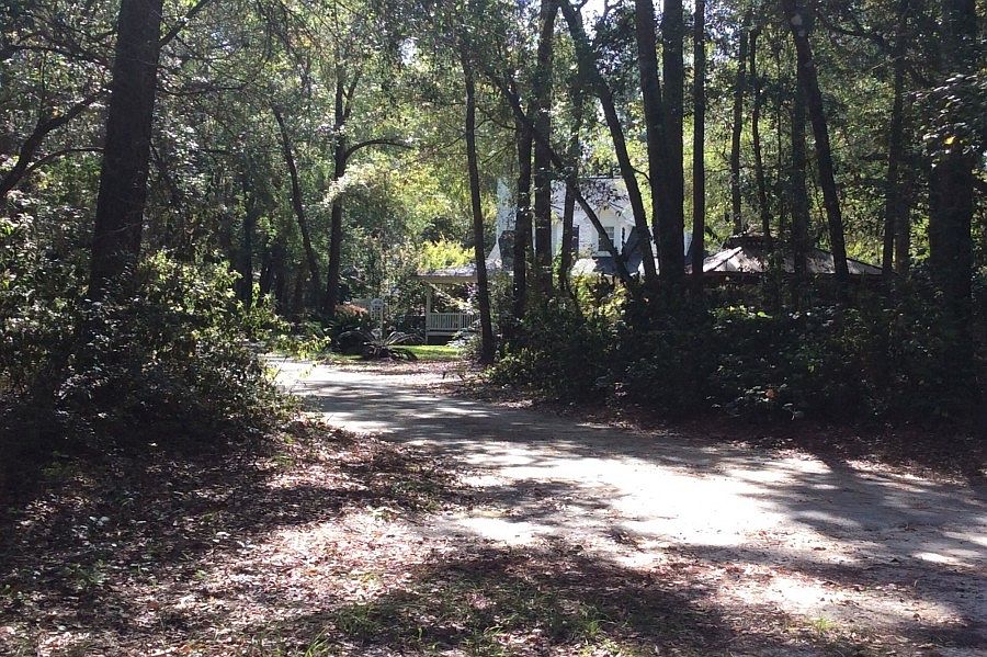 1st image of 156 Dogwood Cir