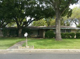 237 Driftwind Dr, Windcrest, TX 78239