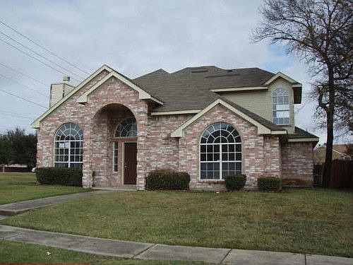 1st image of 2430 Briarbrook Ln