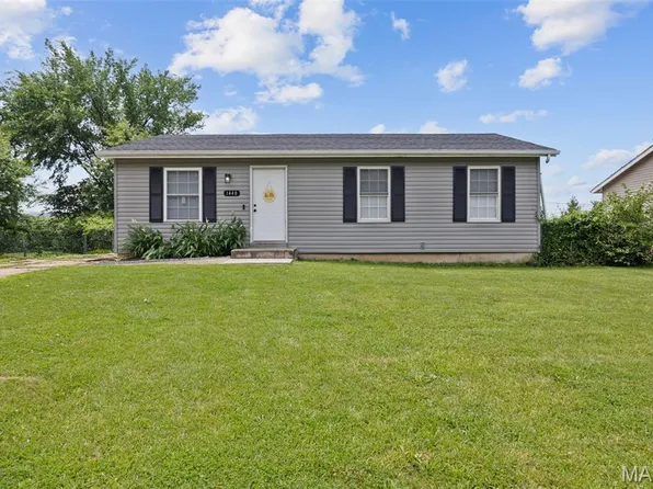 1448 Kathleen Dr, Wentzville, MO 63385