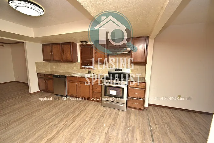 611 S Ponca Ave — Photo 16