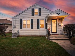 318 Diamond St, Slatington, PA 18080