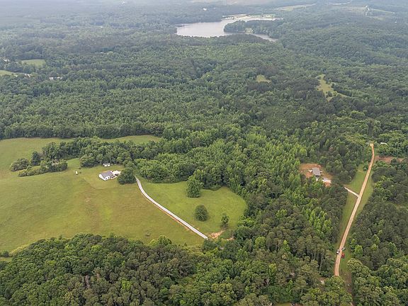 5th image of 327 Jeffers Rd