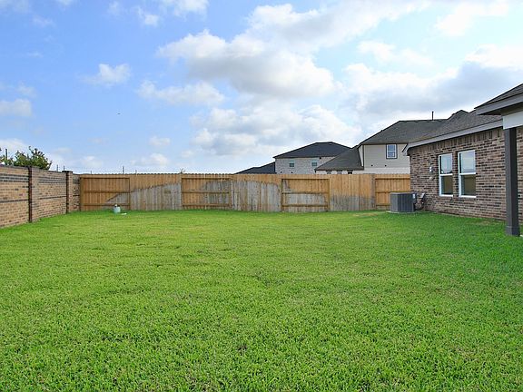 5th image of 22218 Nissi Beach Dr