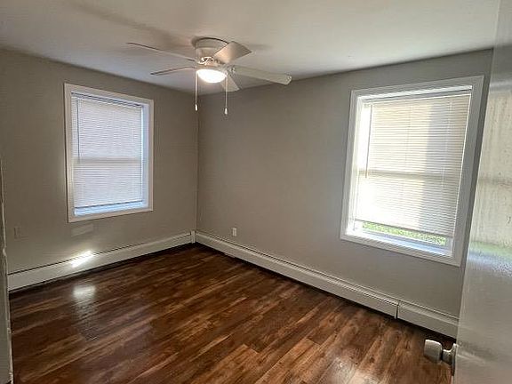 4th image of 2711 E 165th St APT 3