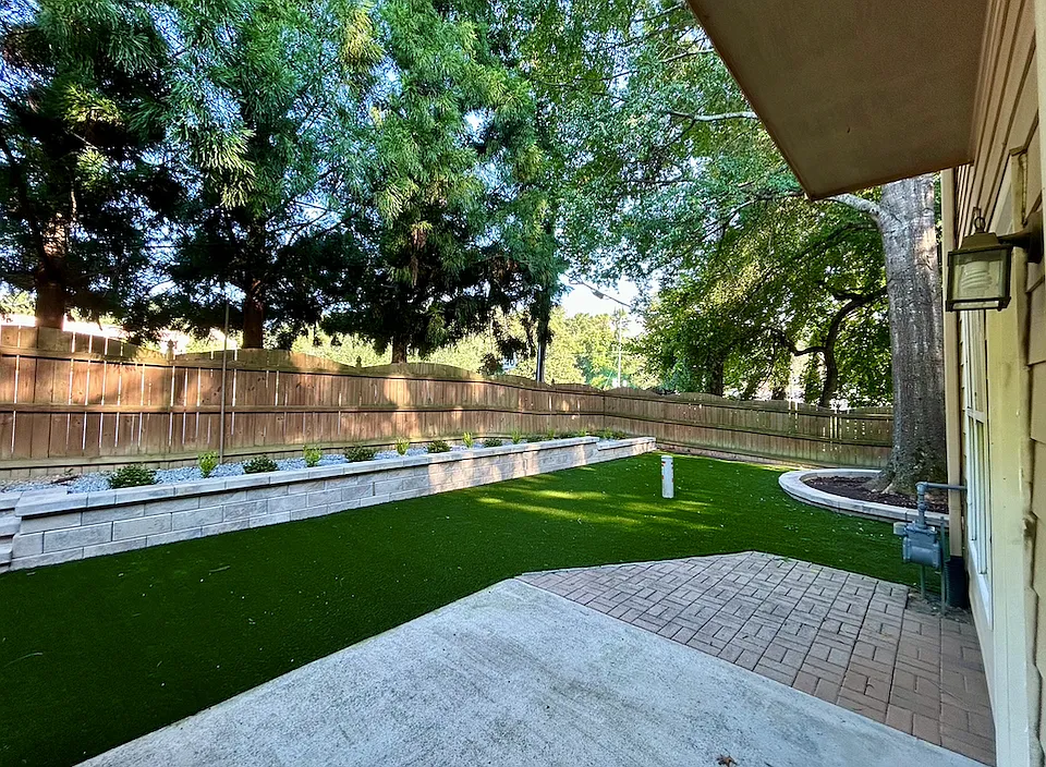 1927 Harrison Park Dr