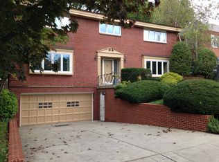 115 Hartwood Dr, Pittsburgh, PA