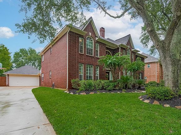2nd image of 3423 Autumn Bend Drive