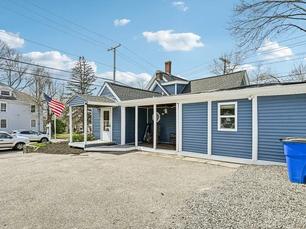 715 Central St, Stoughton, MA 02072