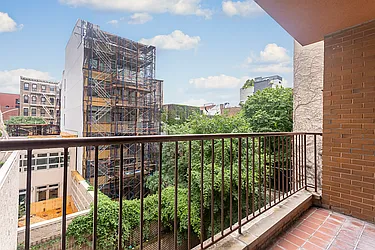 Rented by Living New York