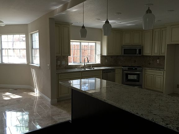 4th image of 4317 Wendover Ct