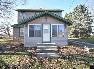 50 S Kilkenny Ave, Le Center, MN 56057