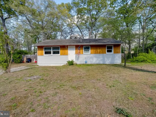 317 Timberline Dr, Mount Laurel, NJ 08054