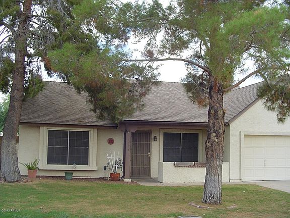 2nd image of 1225 E Tonto Ln