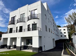 3865 Amboy Rd #3F, Staten Island, NY 10308