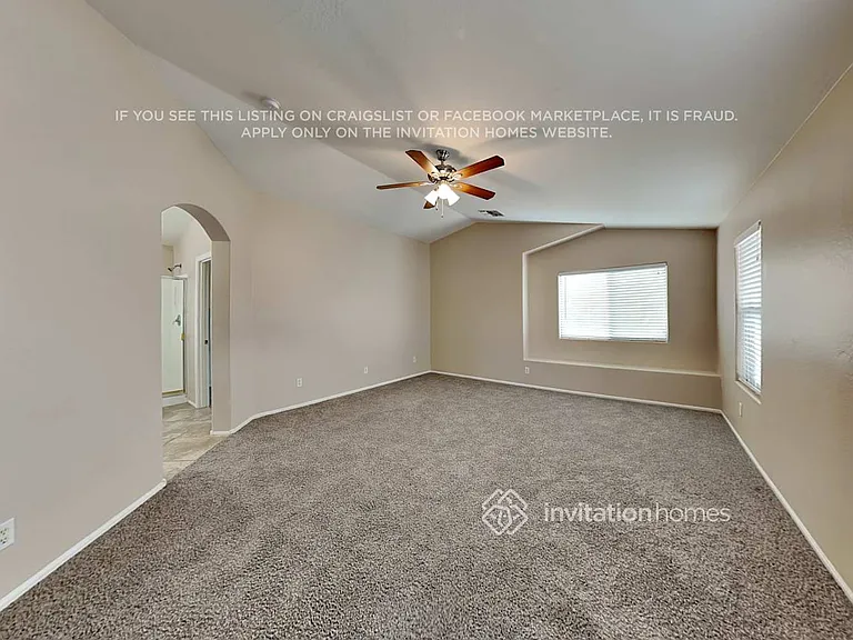 10410 W Illini St — Photo 19