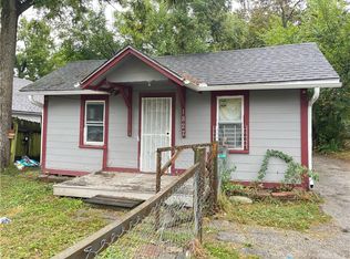 1827 E 81st St, Kansas City, MO 64132