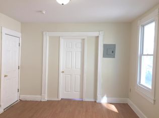 8 Kenyon St #1, Waterbury, CT 06702