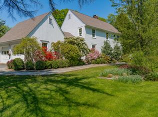 24 Ebenezer Ln, Pound Ridge, NY 10576