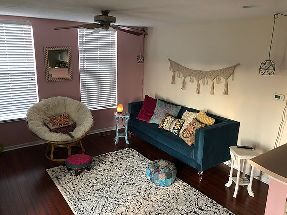 2nd image of 5876 Aristides Way