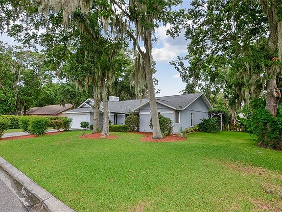 2nd image of 2892 Hammock Dr