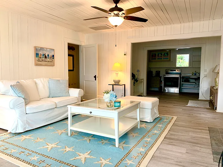 7140 Longboat Dr E — Photo 4