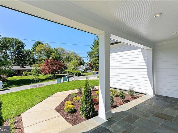 3rd image of 7604 Glennon Dr
