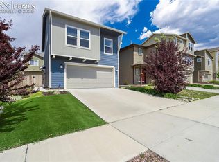 802 Grissom Dr, Colorado Springs, CO 80915