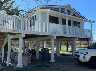501 Surf Oaks Dr, Seabrook, TX 77586