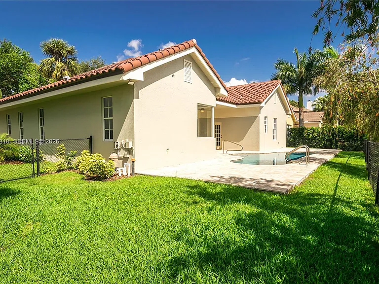 3799 Lancewood Dr — Photo 37
