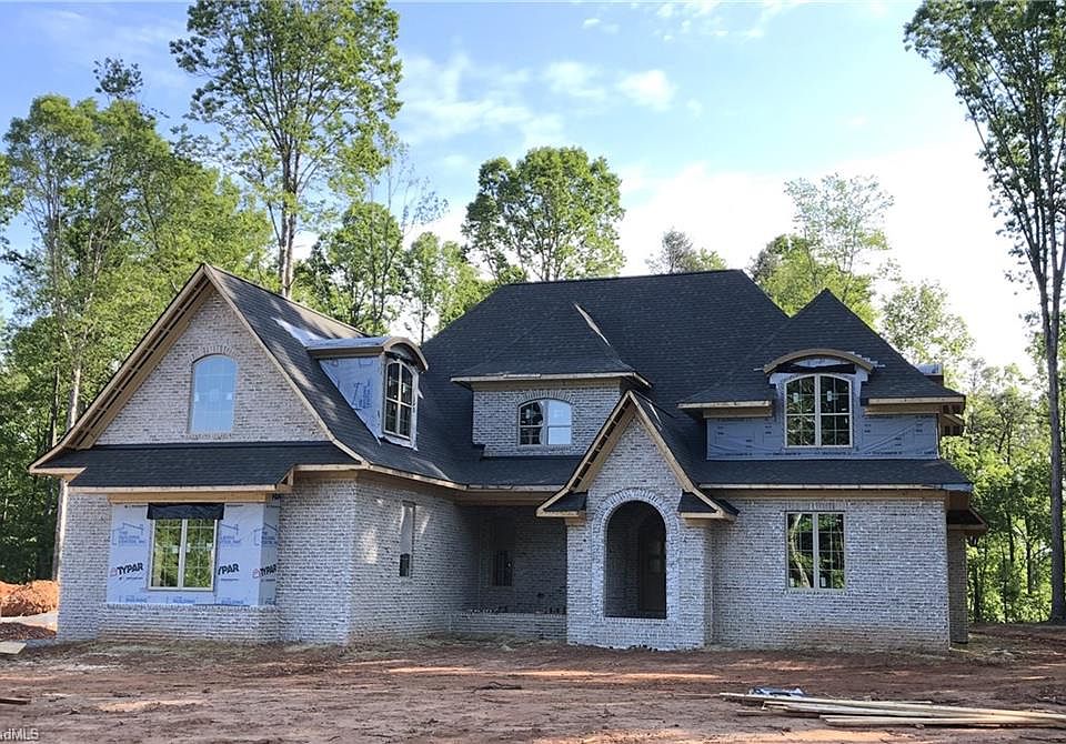 1st image of 1102 Hayes Farm Dr
