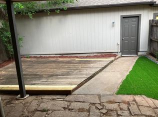 14014 Crossing Way E, Edmond, OK 73013