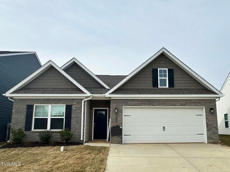 1st image of 672 Saint Andrews Dr