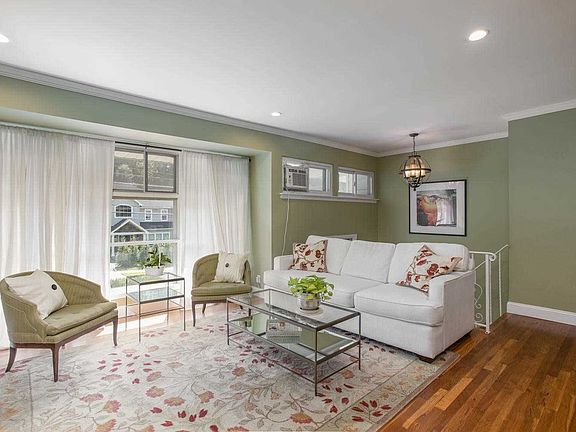 4th image of 296 Prospect Ave