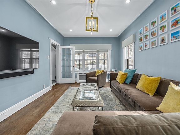 3rd image of 1674 Ryder St #1674