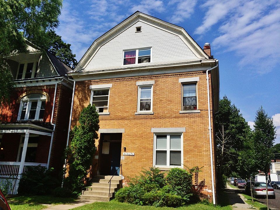 1st image of 621 North St #2