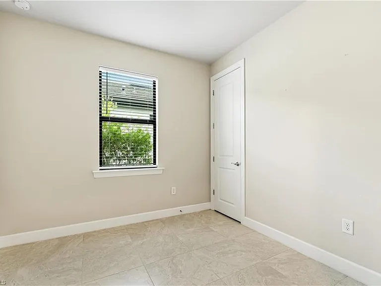 2244 Yellowfin Cir — Photo 16