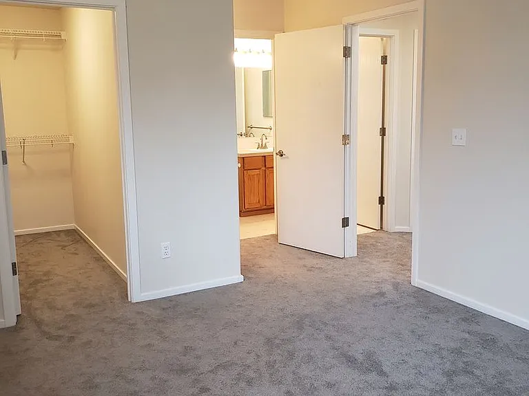 1320 Undine St — Photo 16