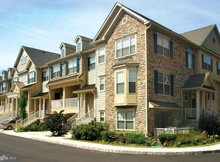 214 Village Way, Chalfont, PA 18914