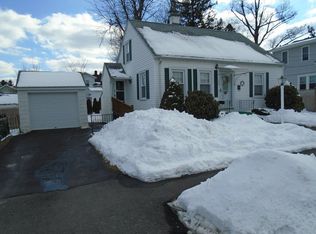 30 Arbutus Rd, Worcester, MA 01606