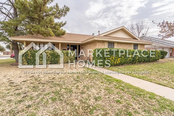 4721 W Dengar Ave