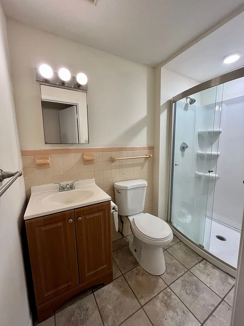 3 Dudley Road — Photo 1