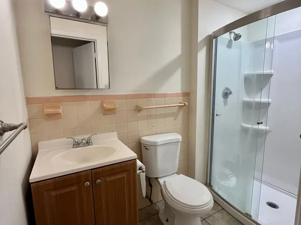 3 Dudley Road, 3 Dudley Rd APT 3, Townsend, MA 01469